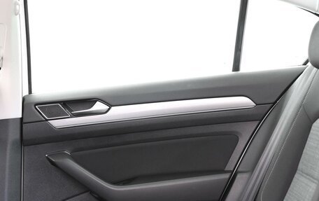 Volkswagen Passat B8 рестайлинг, 2020 год, 2 332 000 рублей, 29 фотография