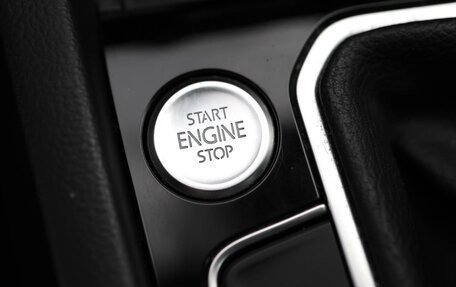 Volkswagen Passat B8 рестайлинг, 2020 год, 2 332 000 рублей, 21 фотография