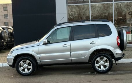 Chevrolet Niva I рестайлинг, 2017 год, 567 000 рублей, 2 фотография