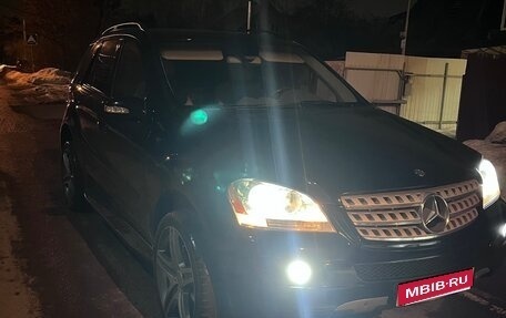 Mercedes-Benz M-Класс, 2005 год, 1 000 000 рублей, 1 фотография