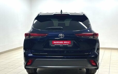 Toyota Highlander, 2021 год, 5 260 000 рублей, 5 фотография