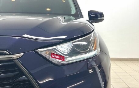 Toyota Highlander, 2021 год, 5 260 000 рублей, 8 фотография