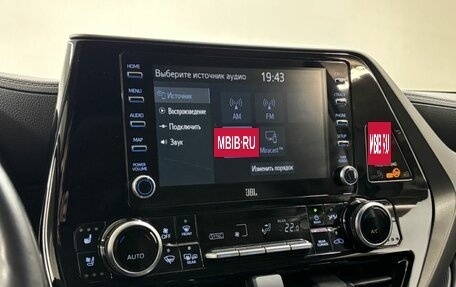 Toyota Highlander, 2021 год, 5 260 000 рублей, 14 фотография