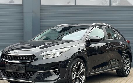 KIA XCeed I, 2021 год, 1 850 000 рублей, 3 фотография
