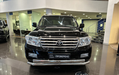 Toyota Land Cruiser 200, 2011 год, 3 990 000 рублей, 2 фотография