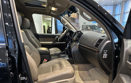 Toyota Land Cruiser 200, 2011 год, 3 990 000 рублей, 11 фотография