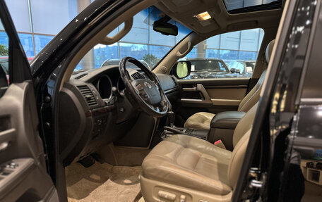 Toyota Land Cruiser 200, 2011 год, 3 990 000 рублей, 16 фотография