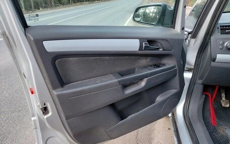 Opel Zafira B, 2007 год, 500 000 рублей, 11 фотография