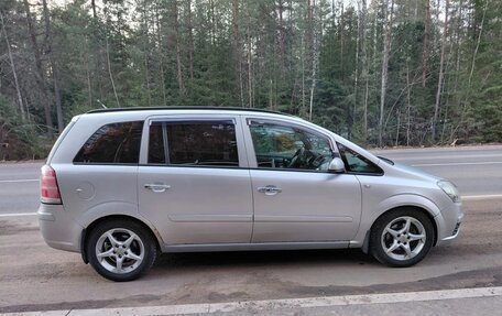 Opel Zafira B, 2007 год, 500 000 рублей, 10 фотография