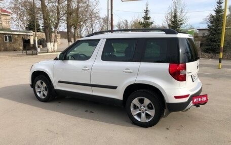 Skoda Yeti I рестайлинг, 2014 год, 990 000 рублей, 32 фотография