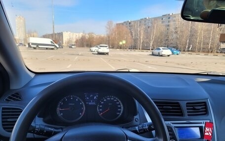 Hyundai Solaris II рестайлинг, 2012 год, 680 000 рублей, 9 фотография