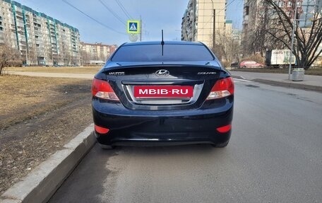 Hyundai Solaris II рестайлинг, 2012 год, 680 000 рублей, 5 фотография
