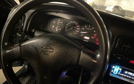 Nissan Primera II рестайлинг, 1994 год, 170 000 рублей, 11 фотография