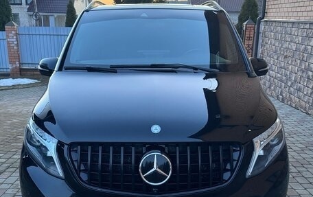 Mercedes-Benz V-Класс, 2016 год, 5 000 000 рублей, 11 фотография