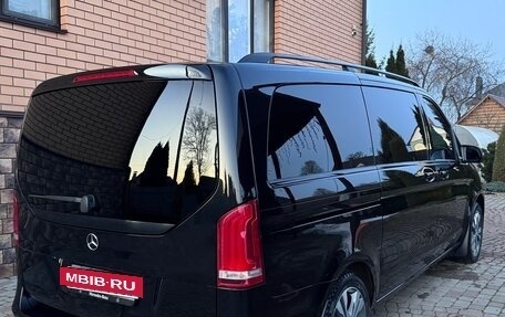 Mercedes-Benz V-Класс, 2016 год, 5 000 000 рублей, 13 фотография