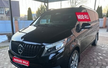 Mercedes-Benz V-Класс, 2016 год, 5 000 000 рублей, 7 фотография