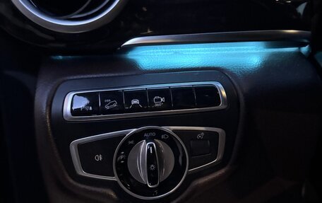 Mercedes-Benz V-Класс, 2016 год, 5 000 000 рублей, 23 фотография