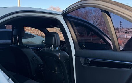 Mercedes-Benz C-Класс, 2012 год, 1 600 000 рублей, 8 фотография