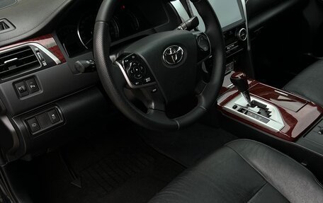 Toyota Camry, 2014 год, 1 820 000 рублей, 9 фотография