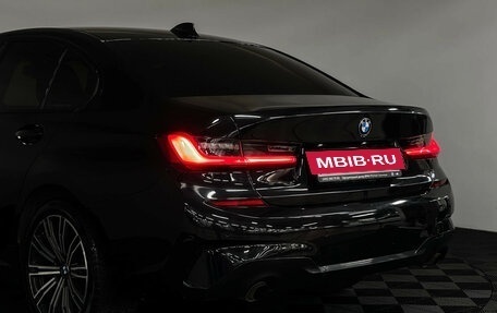 BMW 3 серия, 2019 год, 3 750 000 рублей, 17 фотография