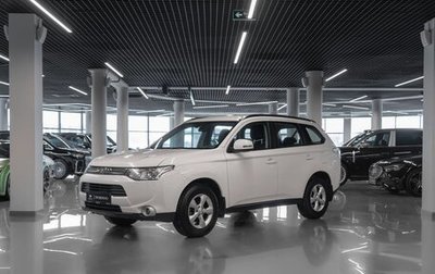 Mitsubishi Outlander III рестайлинг 3, 2013 год, 1 450 000 рублей, 1 фотография