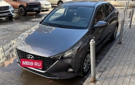 Hyundai Solaris II рестайлинг, 2021 год, 1 800 000 рублей, 2 фотография