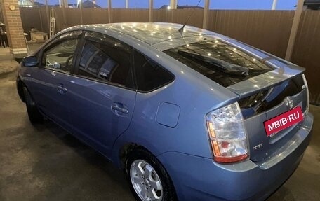Toyota Prius, 2007 год, 850 000 рублей, 2 фотография