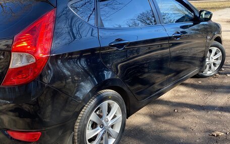 Hyundai Solaris II рестайлинг, 2012 год, 550 000 рублей, 8 фотография