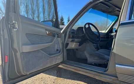 Mercedes-Benz S-Класс, 1986 год, 470 000 рублей, 19 фотография