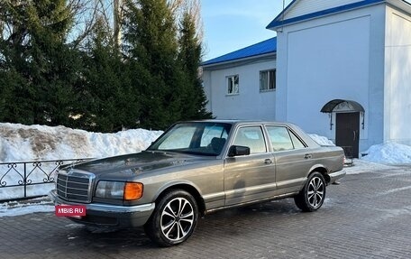 Mercedes-Benz S-Класс, 1986 год, 470 000 рублей, 32 фотография