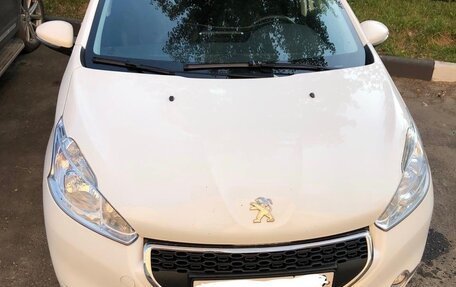 Peugeot 208 II, 2013 год, 630 000 рублей, 3 фотография
