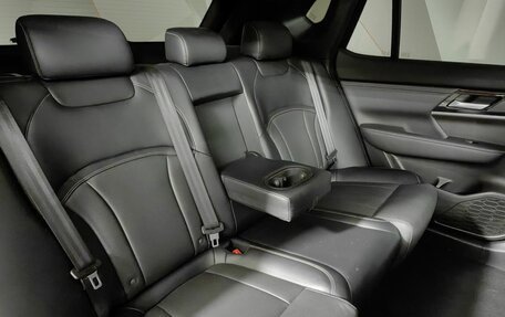 Mitsubishi Airtrek, 2022 год, 2 695 000 рублей, 17 фотография