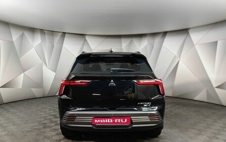 Mitsubishi Airtrek, 2022 год, 2 695 000 рублей, 8 фотография