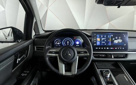 Mitsubishi Airtrek, 2022 год, 2 695 000 рублей, 20 фотография