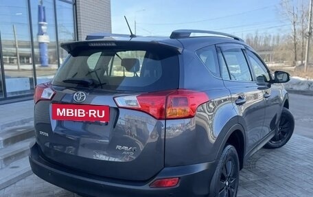 Toyota RAV4, 2013 год, 1 850 000 рублей, 14 фотография