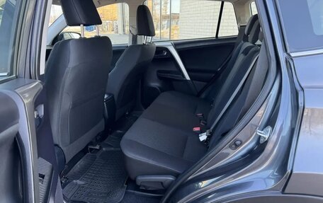 Toyota RAV4, 2013 год, 1 850 000 рублей, 22 фотография