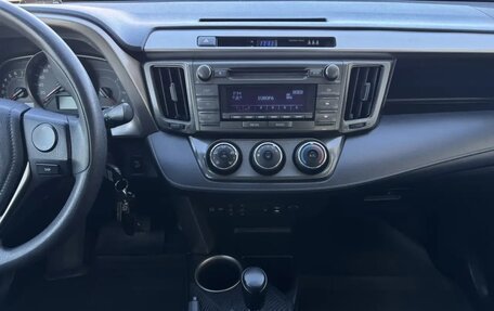 Toyota RAV4, 2013 год, 1 850 000 рублей, 27 фотография