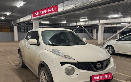 Nissan Juke II, 2012 год, 890 000 рублей, 3 фотография