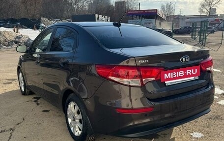 KIA Rio III рестайлинг, 2017 год, 950 000 рублей, 3 фотография