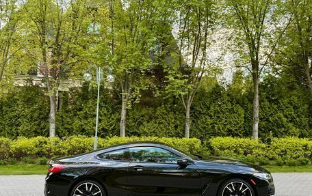 BMW 8 серия, 2024 год, 10 799 000 рублей, 19 фотография