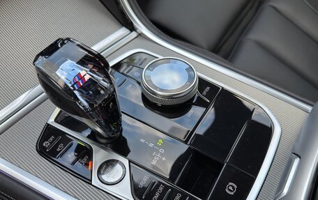 BMW 8 серия, 2024 год, 10 799 000 рублей, 26 фотография