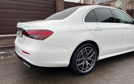 Mercedes-Benz E-Класс, 2021 год, 4 560 000 рублей, 5 фотография