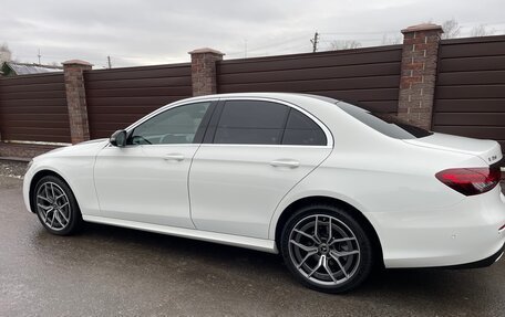 Mercedes-Benz E-Класс, 2021 год, 4 560 000 рублей, 9 фотография