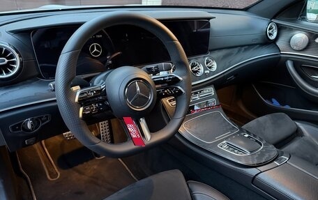 Mercedes-Benz E-Класс, 2021 год, 4 560 000 рублей, 15 фотография