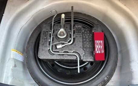 Toyota Corolla, 2019 год, 1 950 000 рублей, 5 фотография