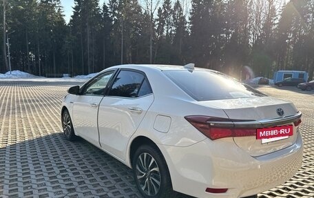 Toyota Corolla, 2019 год, 1 950 000 рублей, 2 фотография