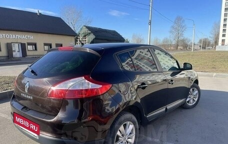 Renault Megane III, 2014 год, 790 000 рублей, 2 фотография