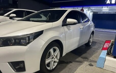 Toyota Corolla, 2013 год, 1 077 000 рублей, 3 фотография
