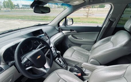 Chevrolet Orlando I, 2013 год, 968 000 рублей, 9 фотография