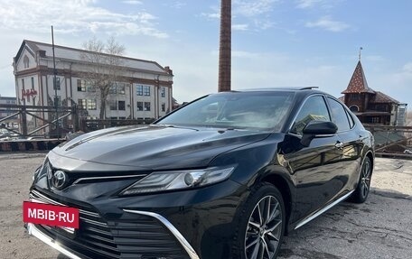 Toyota Camry, 2023 год, 3 750 000 рублей, 3 фотография